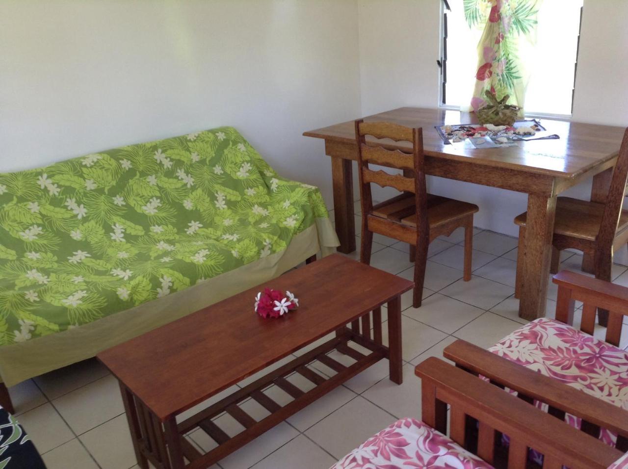 Chez Taia et Véro Tiputa Extérieur photo