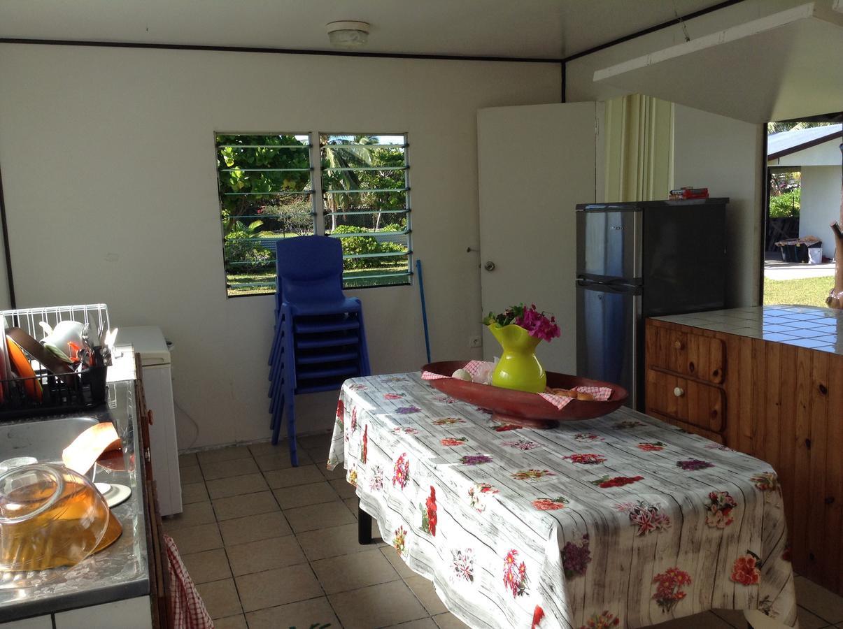 Chez Taia et Véro Tiputa Extérieur photo