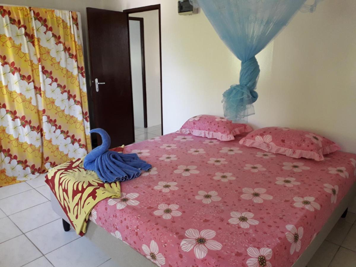 Chez Taia et Véro Tiputa Extérieur photo